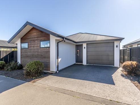 37 Skyhawk Road, Wigram