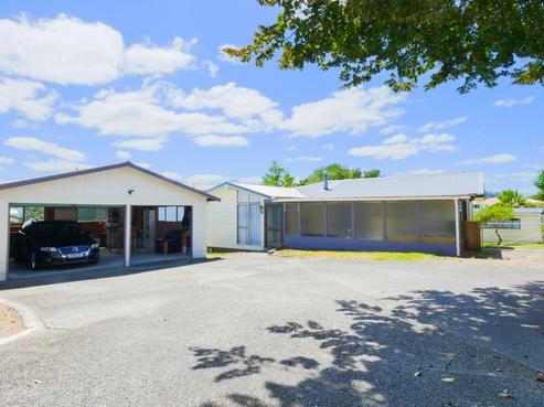 42 Tapper Crescent, Tikipunga