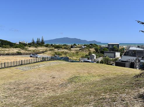 18 Beachview Grove, Peka Peka
