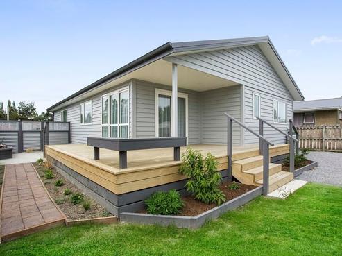13 Coronation Court, Milton