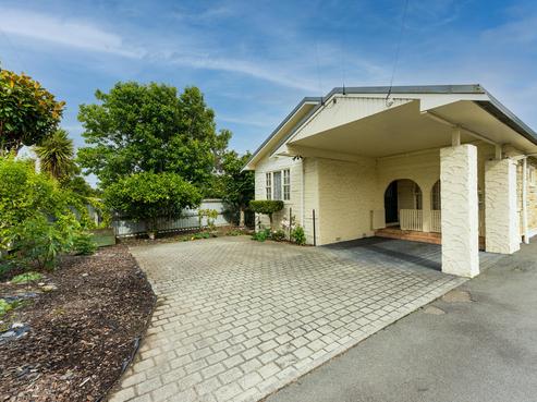 137 Waiwhetu Road, Waterloo