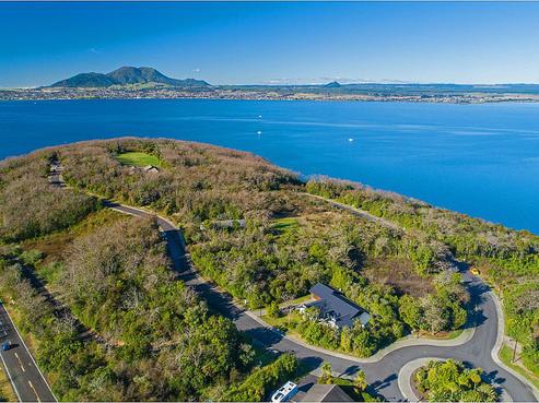 54 Parawera Drive, Acacia Bay