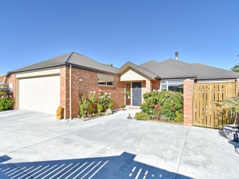 33 Panckhurst Drive, Woodend