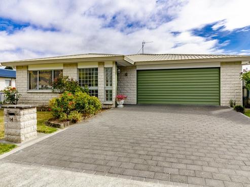 14 Hetley Crescent, Taradale