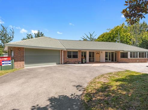 15 Pascal Place, Flagstaff