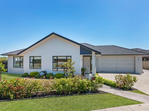 2 Karo Road, Beachlands