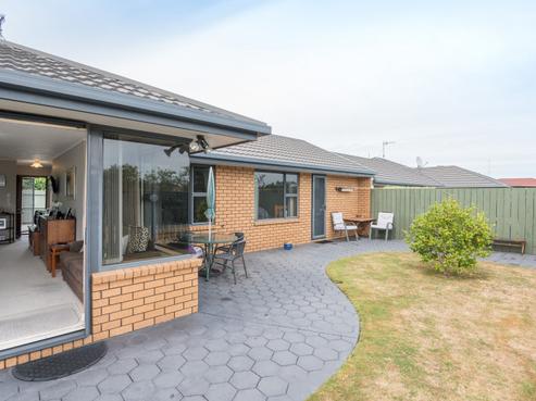 78 Kingsford Drive, Stoke