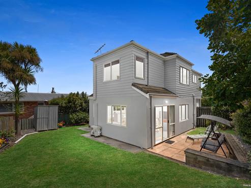 2C Trinidad Road, Sunnynook