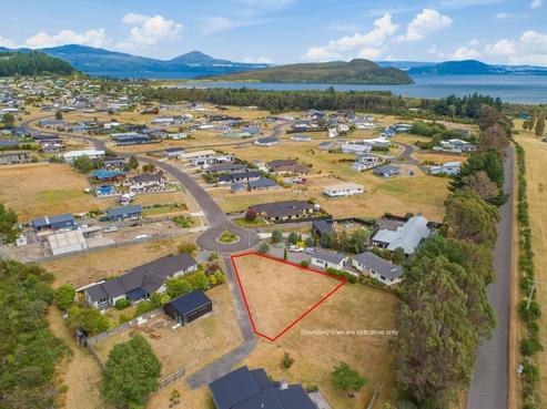 210 Parekawa Drive, Motuoapa