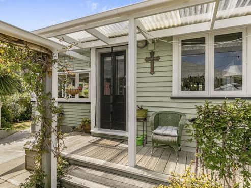 1 Konini Street, Eastbourne