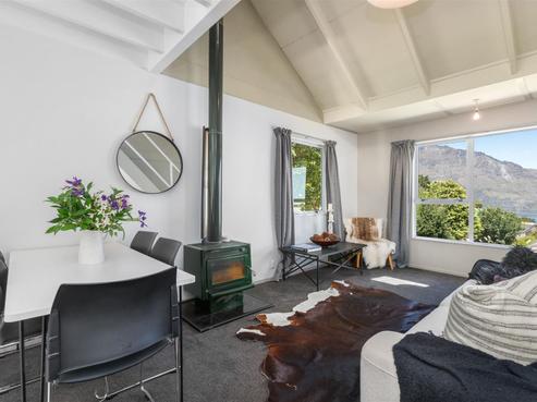 23A Watts Road, Fernhill/Sunshine Bay