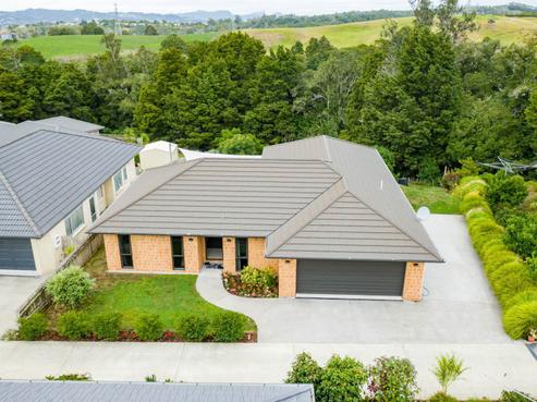 31 Michel Colombon Close, Maunu