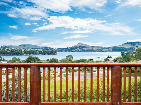 15 Springdon Avenue, Sawyers Bay