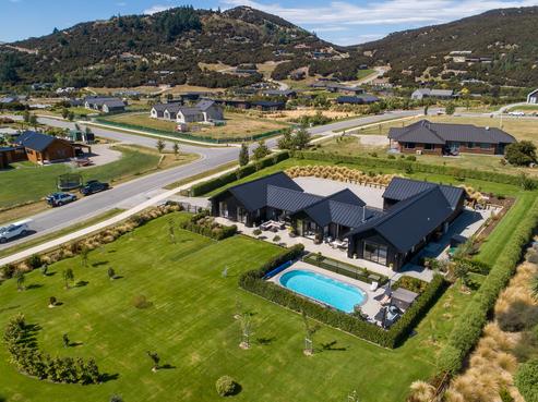 15 Northburn Road, Wanaka