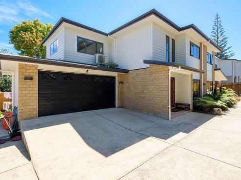 7A Roberts Road, Te Atatu South