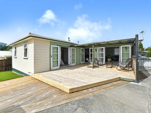 8 Aniseed Grove, Timberlea