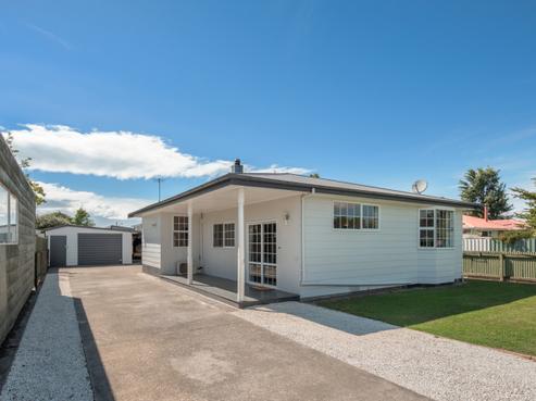 7 Glenroy Crescent, Springlands
