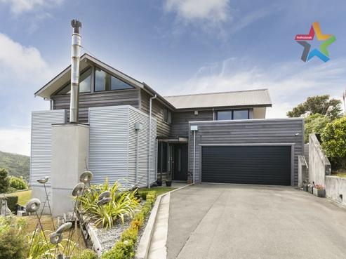 1 Mewburn Rise, Karori