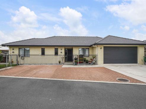 20 Southbrook Close, Deanwell