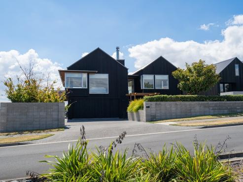 24 Victory Drive, Wharewaka