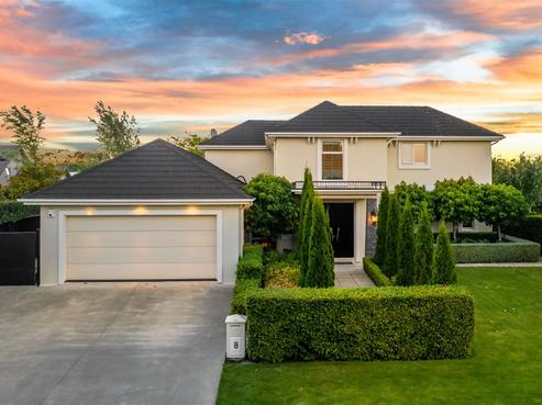8 Glen Oaks Drive, Northwood