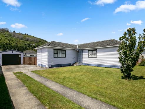 13 Heath Street, Wainuiomata