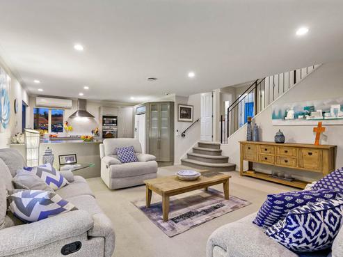 13 Seresin Crescent, Flat Bush