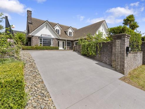 32 Moncur Drive, Springfield