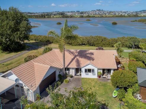 63 Maygrove Drive, Orewa