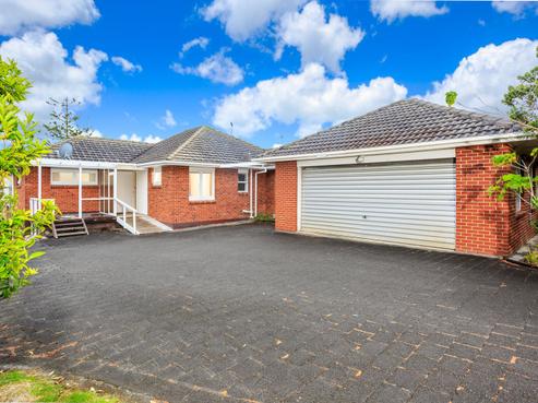 615 Beach Road, Rothesay Bay