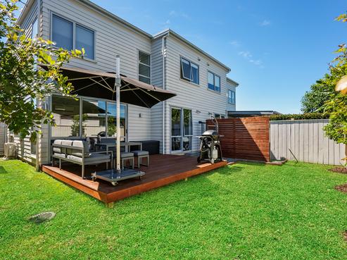 5 Costa Viva Crescent, Karaka