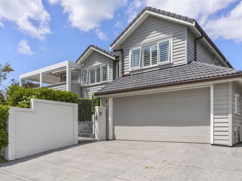 1 Seacliffe Avenue, Belmont