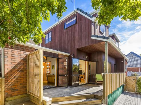 2/16 Mahara Avenue, Birkenhead