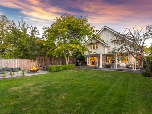82 Glandovey Road, Fendalton