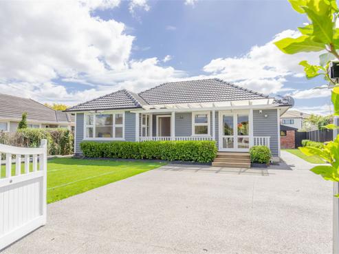 63 Charlcott Street, Burnside