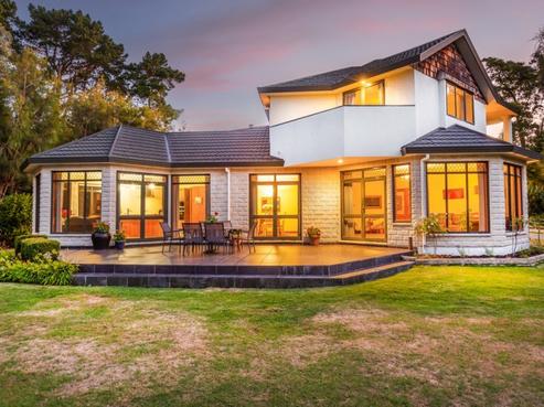 11 Conifer Court, Raumati Beach