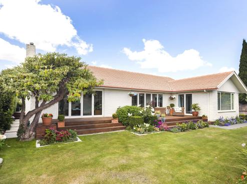 21 Rutherglen Avenue, Ilam