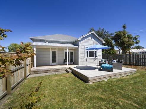29 Russell Street, Marton