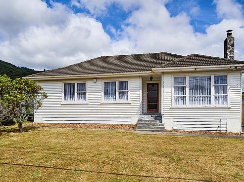 57 Russell Road, Wainuiomata