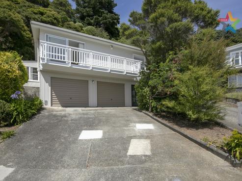 6 Volkner Grove, Waterloo