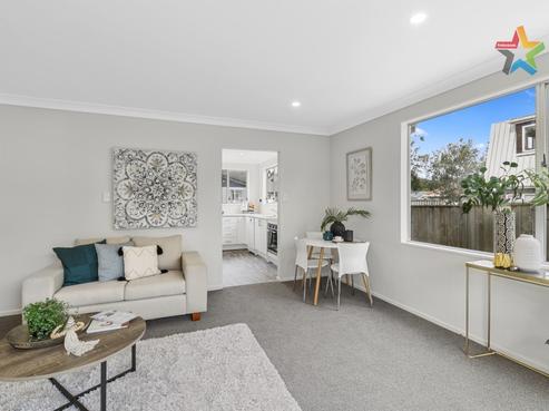 8D Montgomery Crescent, Clouston Park