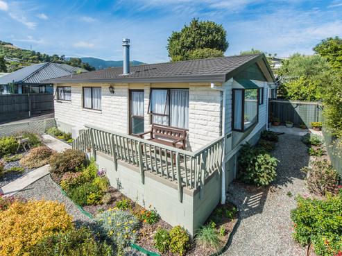 13A Koromiko Avenue, Stoke