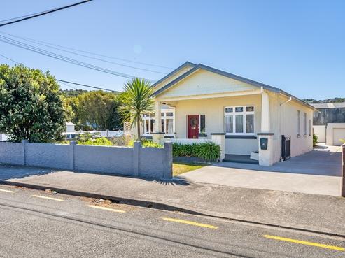 17 Campbell Terrace, Petone