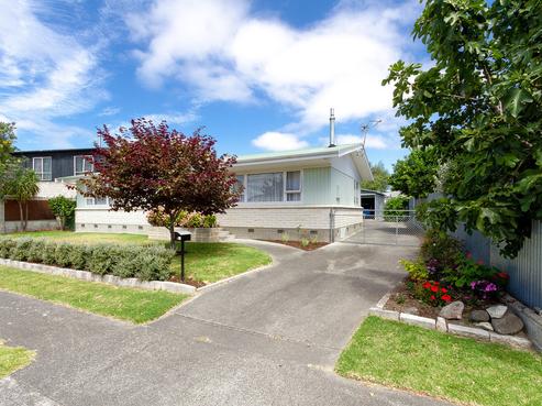 4 Shortland Street, Tamatea