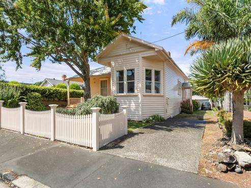 6 Buchanan Street, Devonport