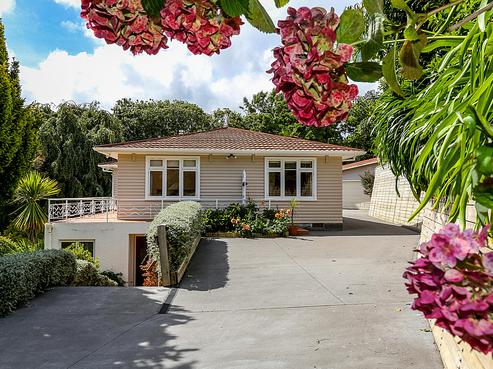 17 Doralto Road, Frankleigh Park