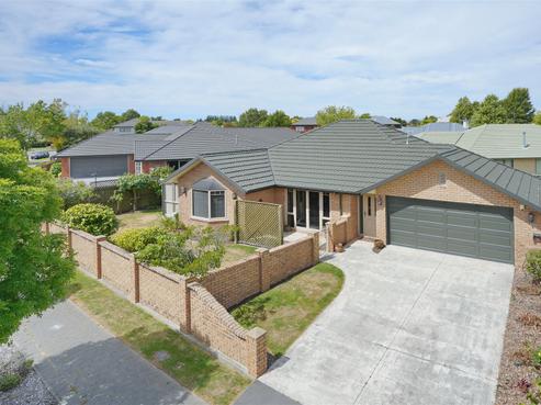 46 Glasnevin Drive, Casebrook