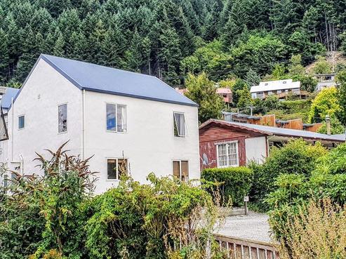 1/30 Fryer Street, Queenstown Central