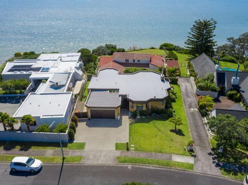 35 William Bryan Drive, Half Moon Bay