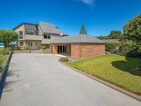 104 Bambury Place, Onemana